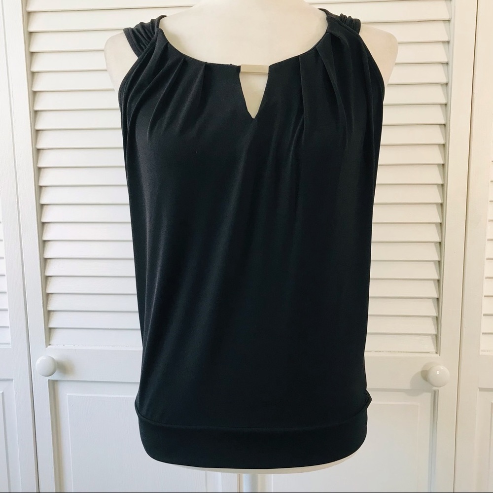 2/$25 NEW YORK & COMPANY Black Sleeveless Shirt Size XS